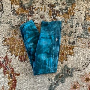 Free people movement leggings